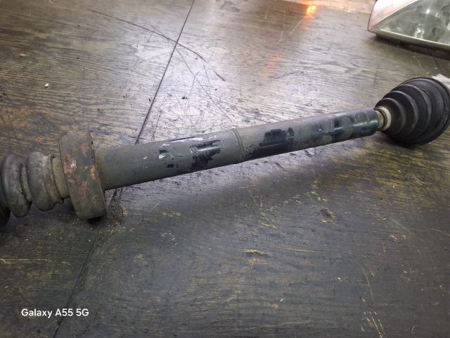 bontott VW GOLF III Jobb Féltengely