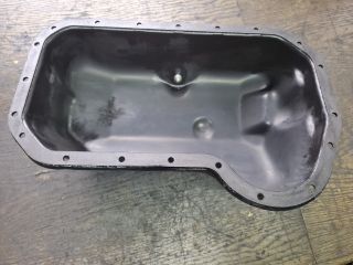 bontott VW GOLF III Olajteknő