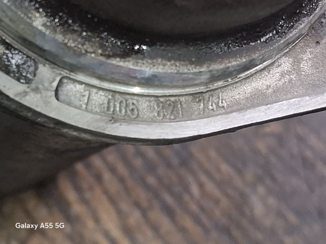 bontott VW GOLF III Önindító