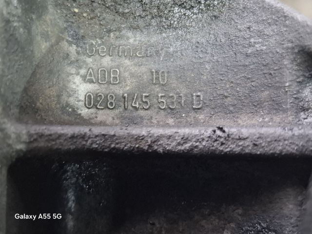 bontott VW GOLF III Szervó Tartó Bak (Magában)