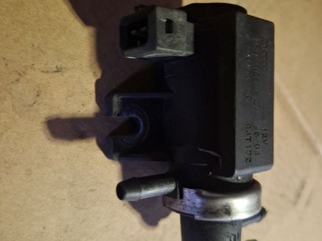 bontott VW GOLF III Turbó Vákum Szelep