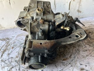 bontott VW GOLF III Váltó (Mechanikus)