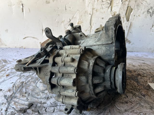 bontott VW GOLF III Váltó (Mechanikus)