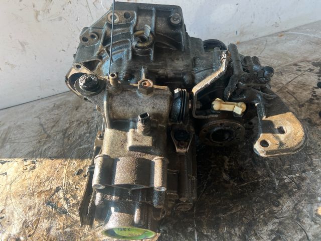 bontott VW GOLF III Váltó (Mechanikus)