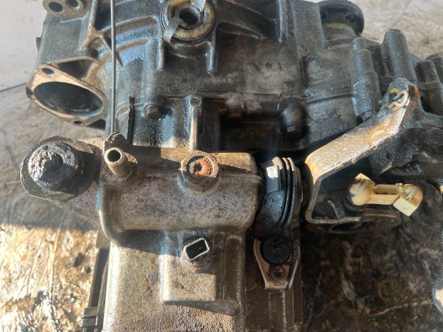 bontott VW GOLF III Váltó (Mechanikus)