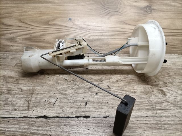 bontott VW GOLF III Üzemanyagszint Jeladó