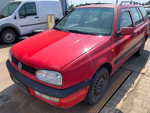 bontott VW GOLF III Vízhűtő Radiátor (Nem klímás)