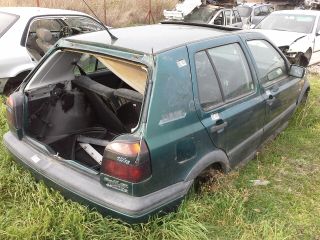 bontott VW GOLF III Légszűrő Ház