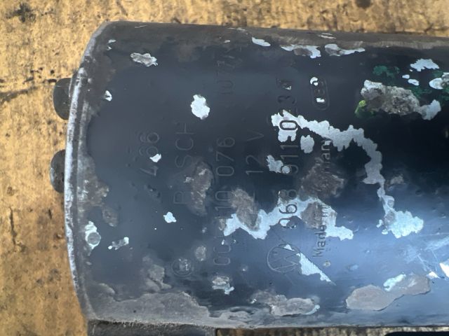 bontott VW GOLF III Önindító