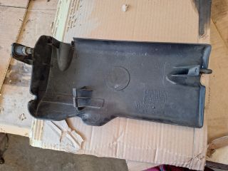 bontott VW GOLF III Felső Motorburkolat