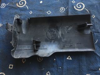 bontott VW GOLF III Felső Motorburkolat