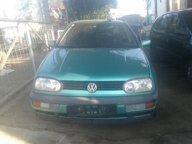 bontott VW GOLF III Homlokfal (Üres lemez)