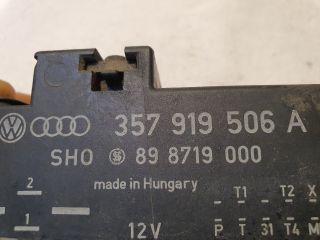 bontott VW GOLF III Hűtőventilátor Relé