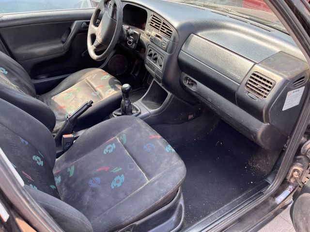 bontott VW GOLF III Jobb első Csonkállvány Kerékaggyal