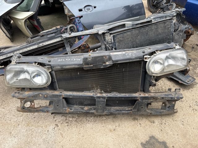 bontott VW GOLF III Komplett Homlokfal (Részeivel)