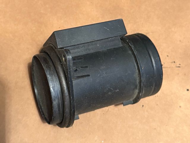 bontott VW GOLF III Légtömegmérő