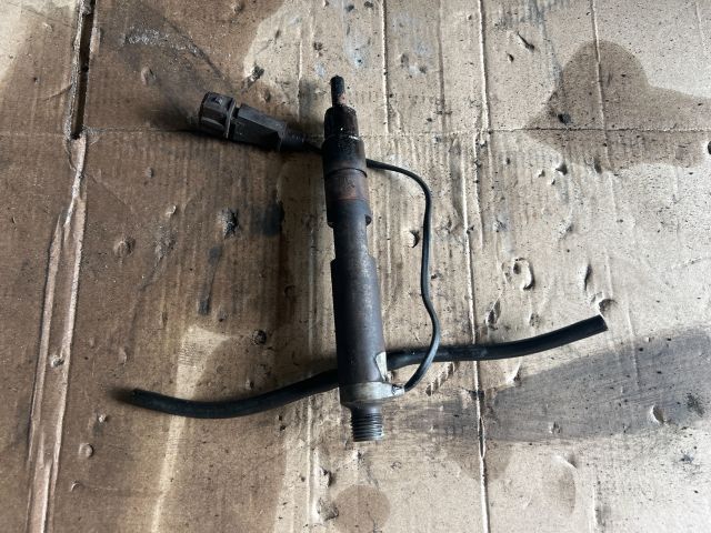 bontott VW GOLF III Porlasztó (1 db)