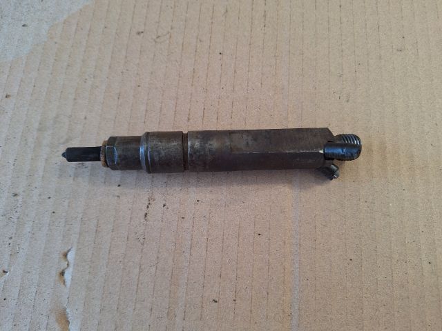 bontott VW GOLF III Porlasztó (1 db)