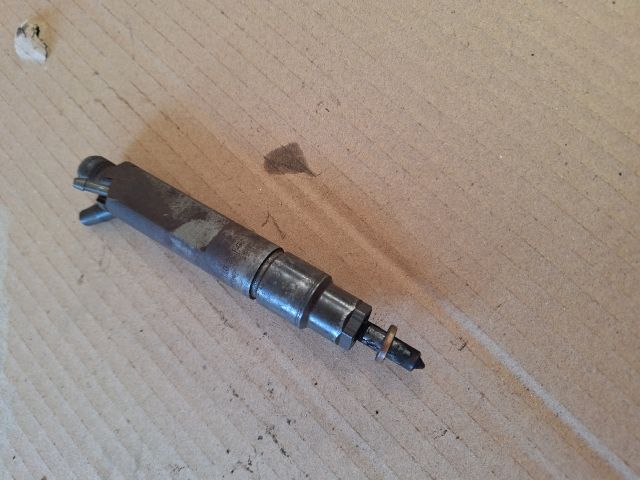 bontott VW GOLF III Porlasztó (1 db)