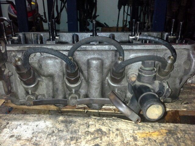 bontott VW GOLF III Porlasztó (1 db)