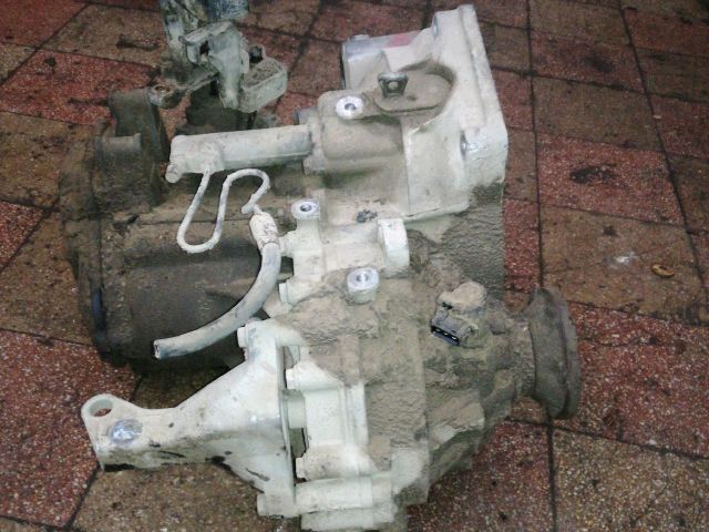 bontott VW GOLF III Váltó (Mechanikus)