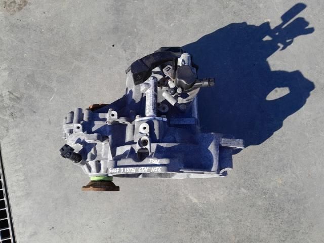 bontott VW GOLF III Váltó (Mechanikus)