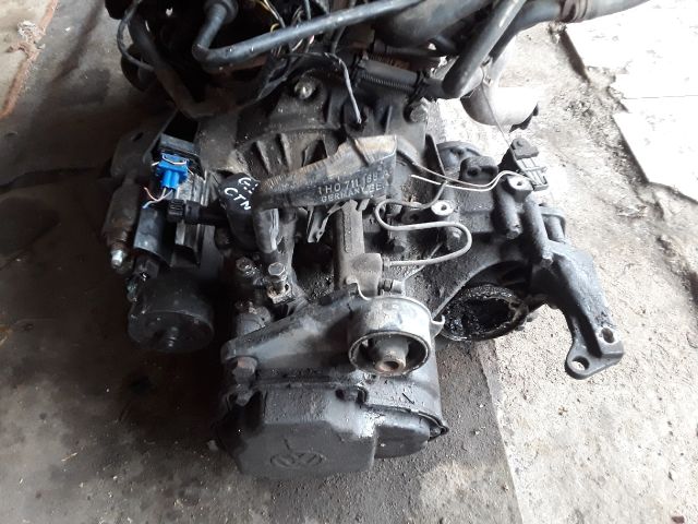 bontott VW GOLF III Váltó (Mechanikus)
