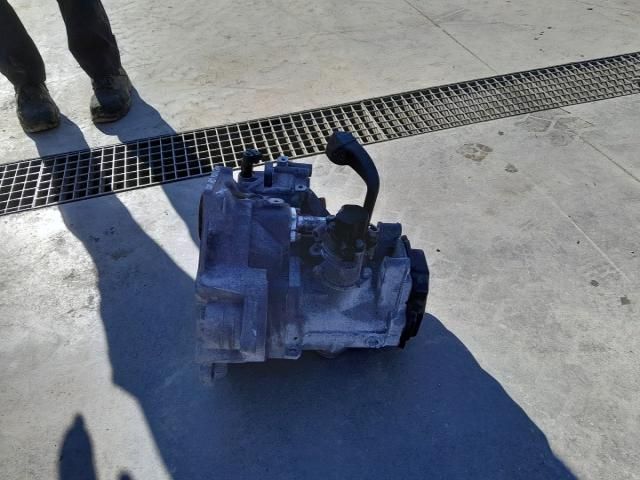 bontott VW GOLF III Váltó (Mechanikus)