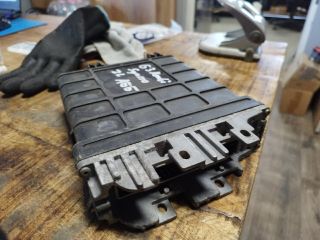 bontott VW GOLF III Motorvezérlő