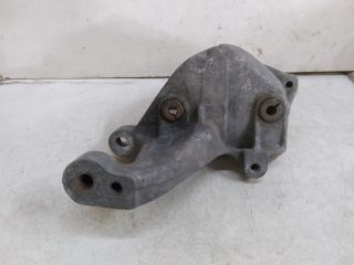 bontott VW GOLF III Szervó Tartó Bak (Magában)