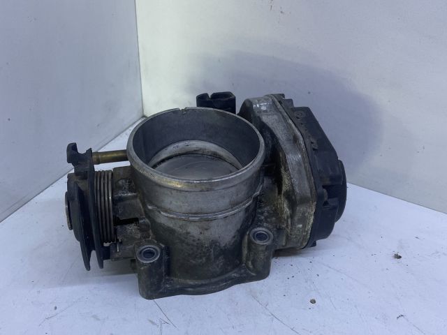 bontott VW GOLF III Fojtószelep (Mechanikus)