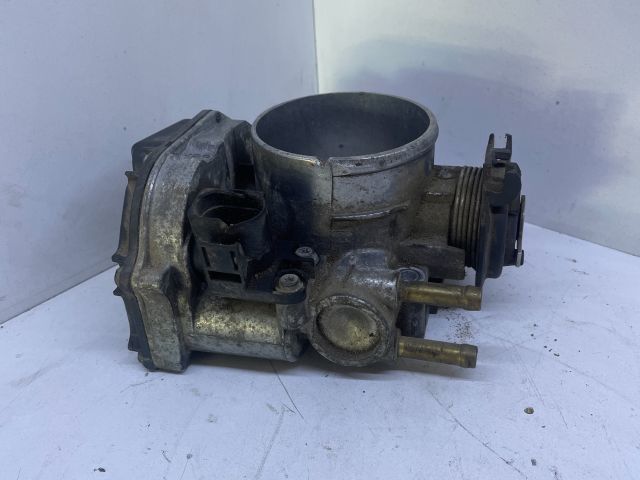 bontott VW GOLF III Fojtószelep (Mechanikus)