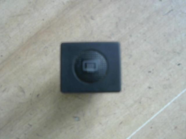 bontott VW GOLF III Ablakfűtés Kapcsoló