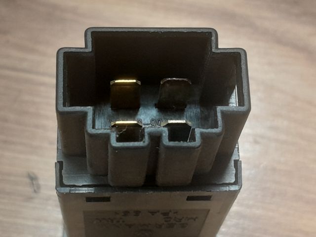 bontott VW GOLF III Ablakfűtés Kapcsoló