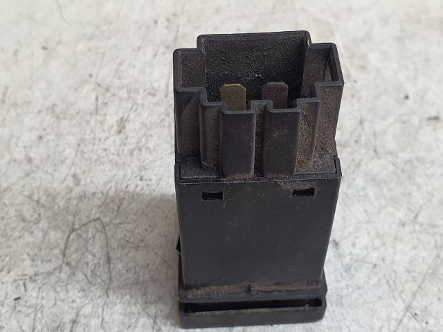 bontott VW GOLF III Ablakfűtés Kapcsoló