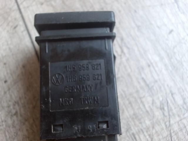 bontott VW GOLF III Ablakfűtés Kapcsoló