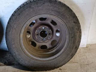 bontott VW GOLF III Acélfelni Szett Gumival