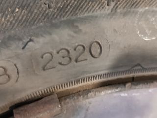 bontott VW GOLF III Acélfelni Szett Gumival