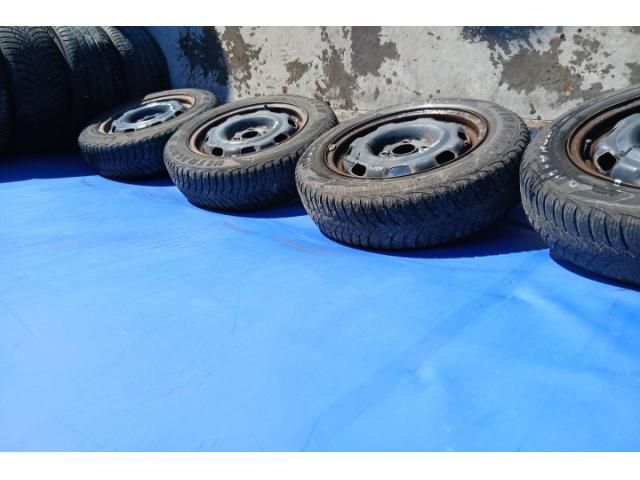 bontott VW GOLF III Acélfelni Szett Gumival