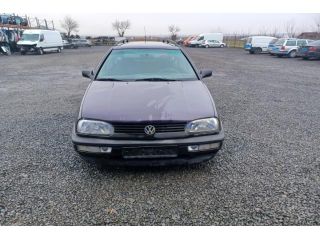 bontott VW GOLF III Acélfelni Szett Gumival