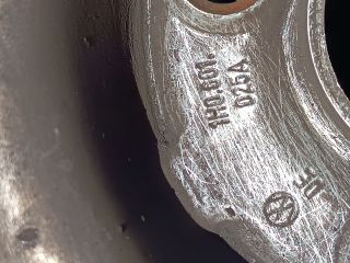 bontott VW GOLF III Acélfelni Szett Gumival