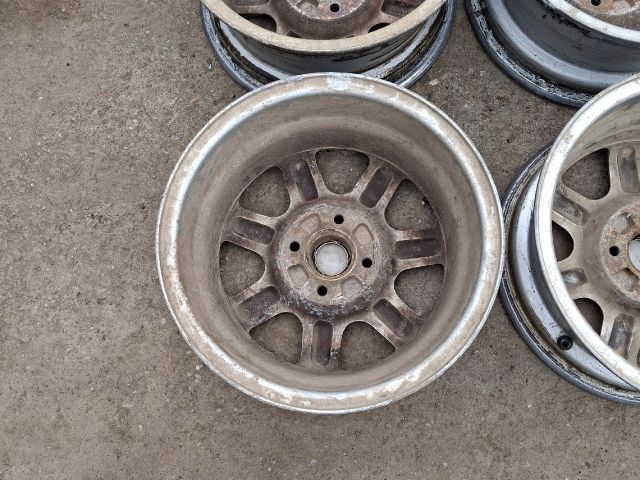 bontott VW GOLF III Alufelni (1 db)