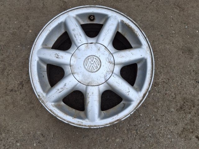 bontott VW GOLF III Alufelni (1 db)