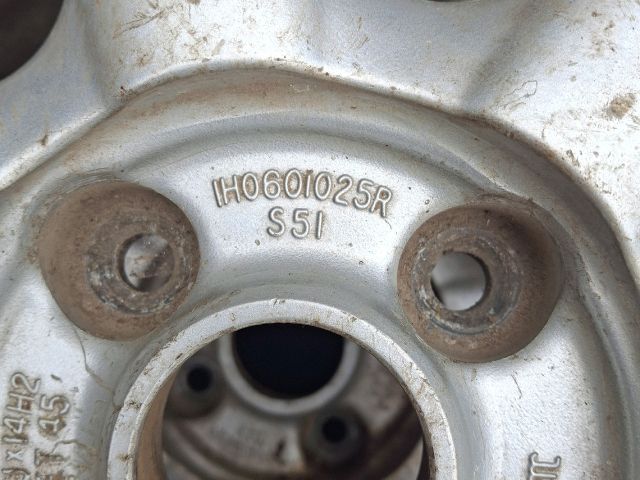 bontott VW GOLF III Alufelni (1 db)