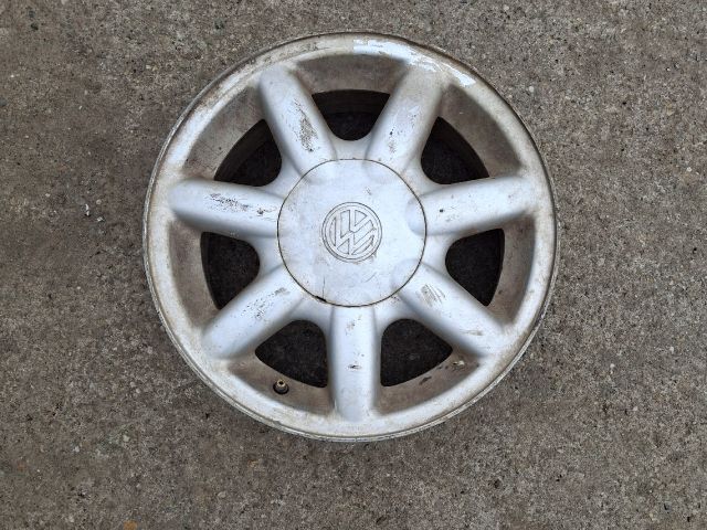 bontott VW GOLF III Alufelni (1 db)