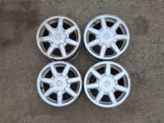 bontott VW GOLF III Alufelni Szett