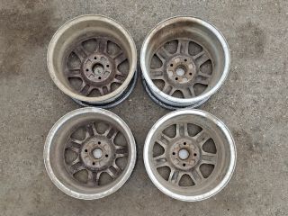 bontott VW GOLF III Alufelni Szett