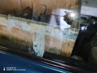 bontott VW GOLF III Bal első Ajtó (Részeivel)