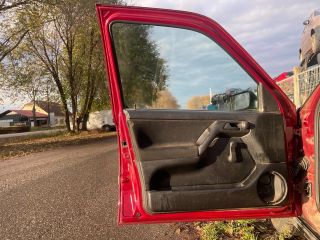 bontott VW GOLF III Bal első Ajtó (Üres lemez)