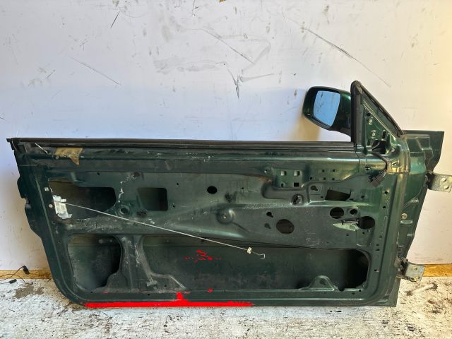 bontott VW GOLF III Bal első Ajtó (Üres lemez)